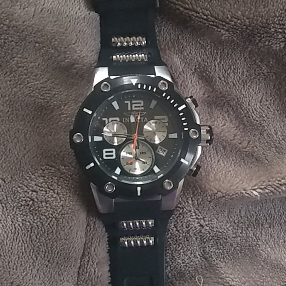 HP! ๐๐ Invicta men's speedway watch - Picture 1 of 7